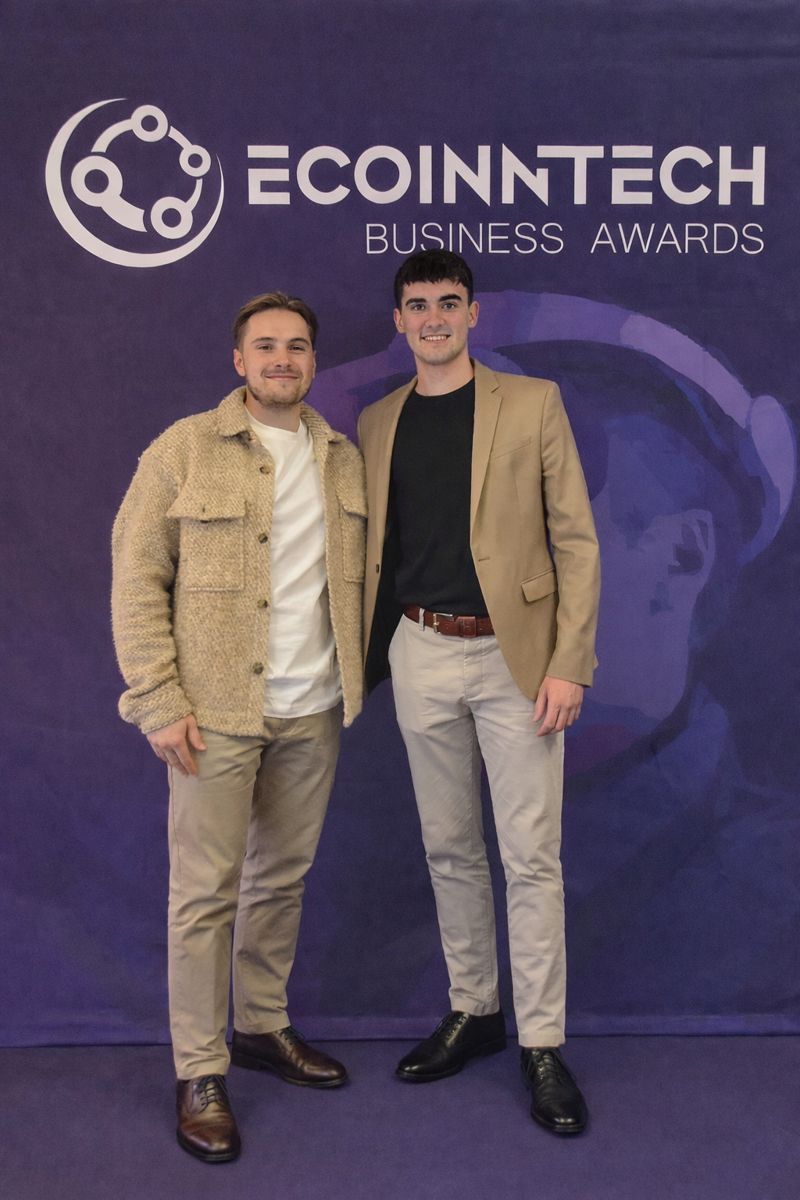 foto equipo purebamboo en ecoinntech 